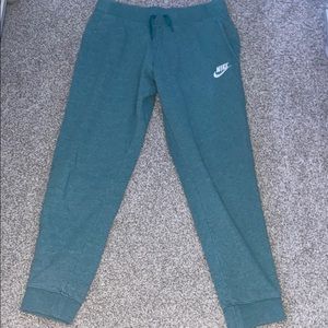Nike joggers